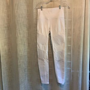 ALO Moto leggings